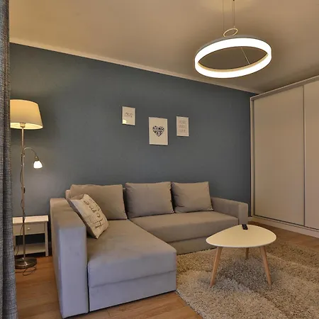 Ada Homes A2 *