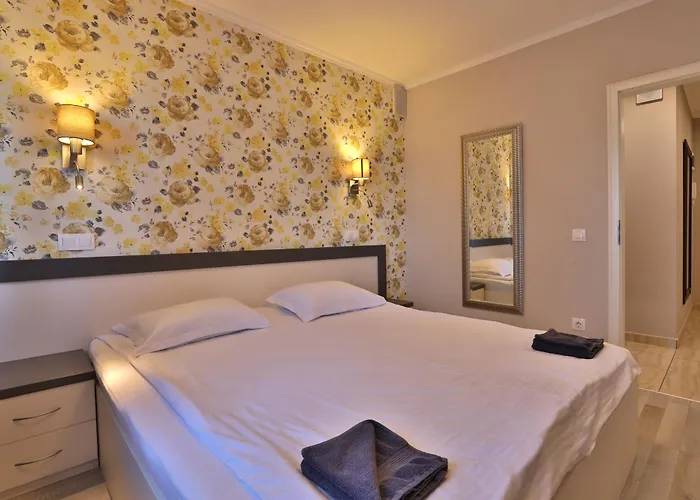 Ada Homes A2 公寓 *